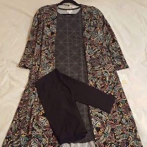 XS Sarah S Carly and OS solid black leggings !